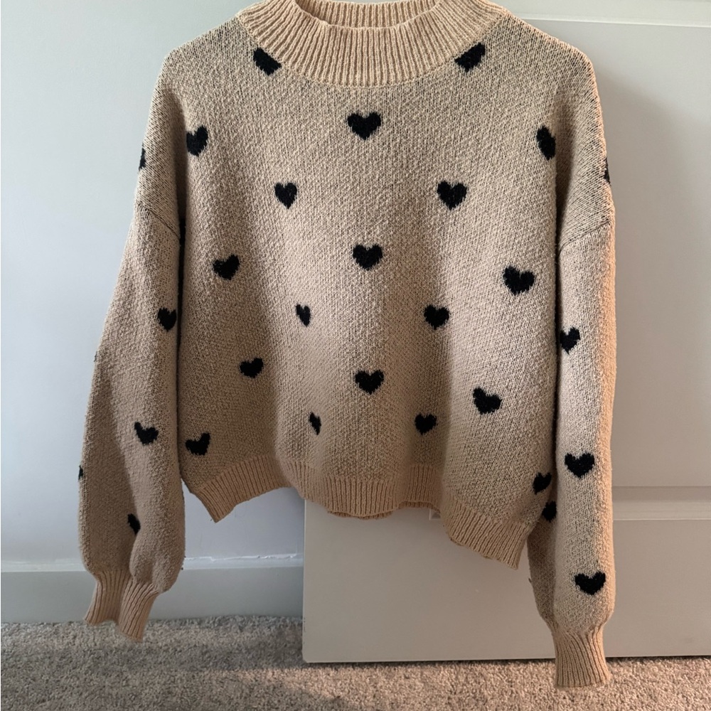 Heart Patterned Beige Sweater